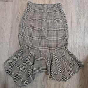 Urban Revivo Plaid Ruffle Hem Midi Skirt - High Waisted Size 4